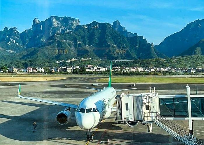 View Tianmen Mountain at Zhangjiajie Airport