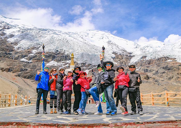 Karora Glacier in Tibet