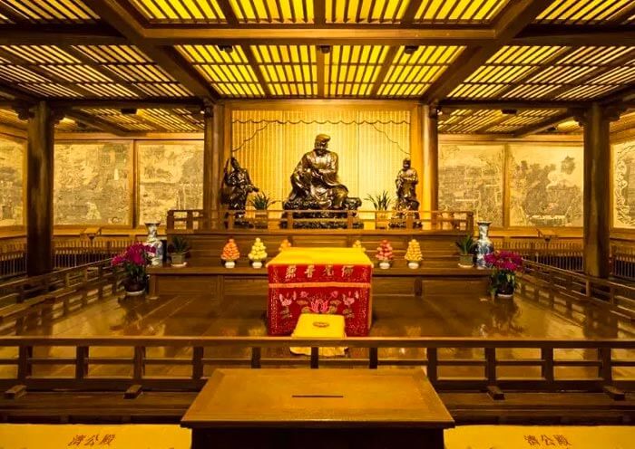 Jigong, Lingyin Temple