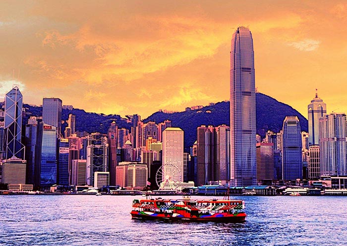 Victoria Harbour, Hong Kong