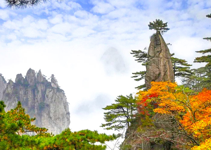 Mountain Huangshan in Autumn