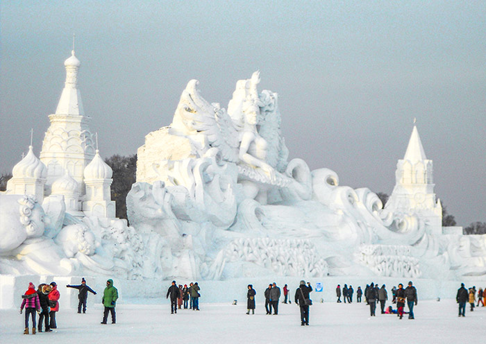 Sun Island, Habin