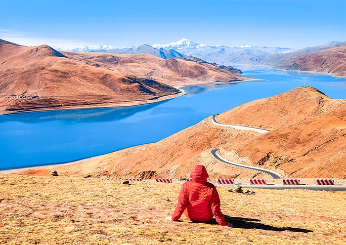 Tibet Yamdrok Lake