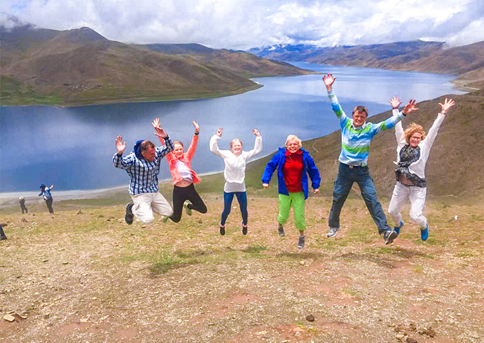 Tibet Yamdrok Lake