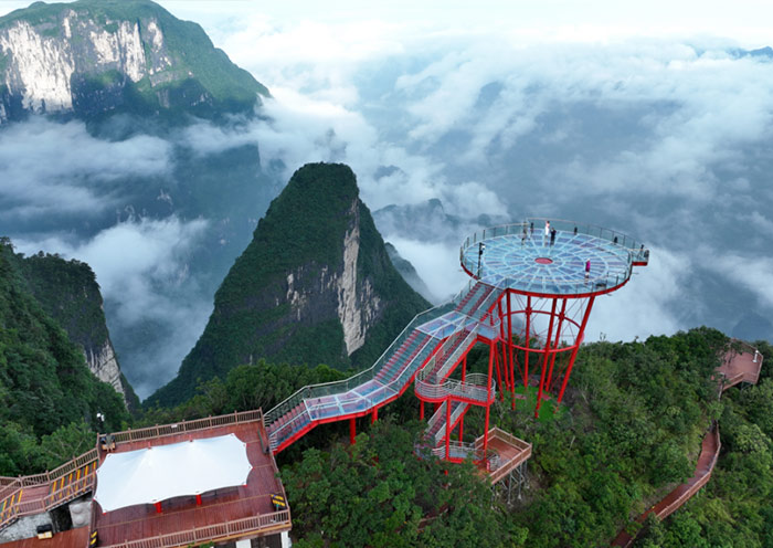 Glass Observation Deck  in Qixing Mountain, Zhangjiajie