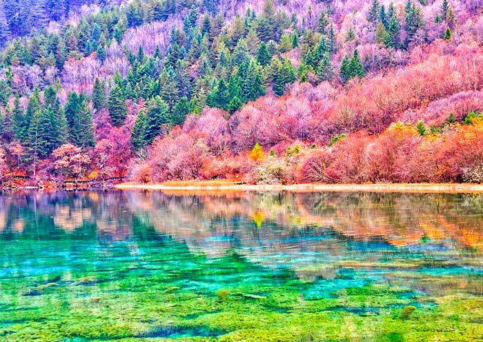 The best time to visit Jiuzhaigou is from April to November The best time to visit Jiuzhaigou is from April to November