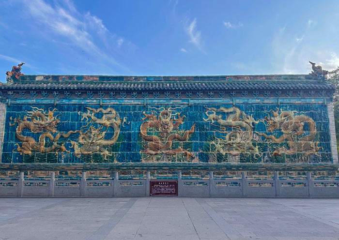 Five Dragon Wall, Shanhua Temple