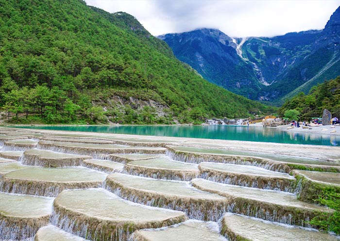 Blue Moon Valley in Yulong Snow Moountain National Park