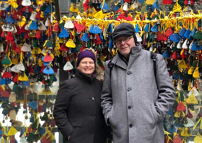 Nuestros viajeros en la antigua ciudad de Dukezong en invierno