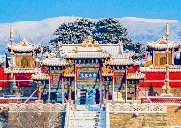 Winter in Pusa Ding, Wutaishan