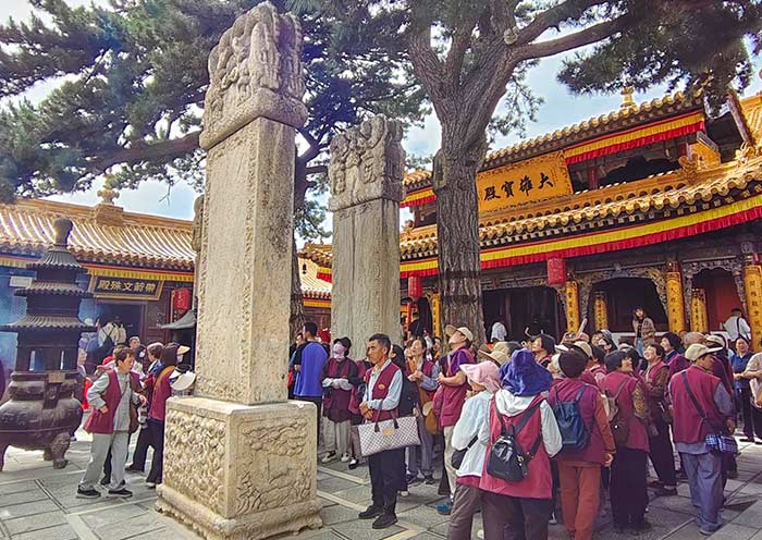 Main Hall of Pusa Ding, Mount Wutai