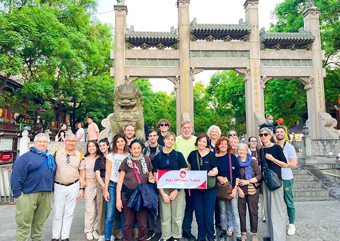 Tour Xian Great Mosque with AOT