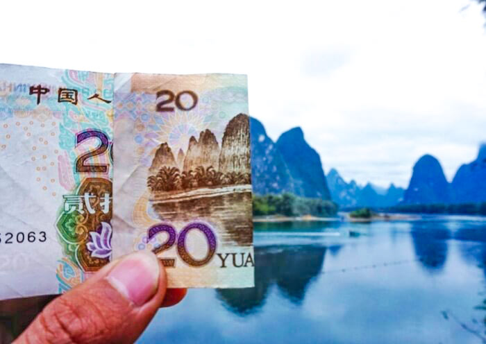 20 yuan note Karst scenery in Xingping Town