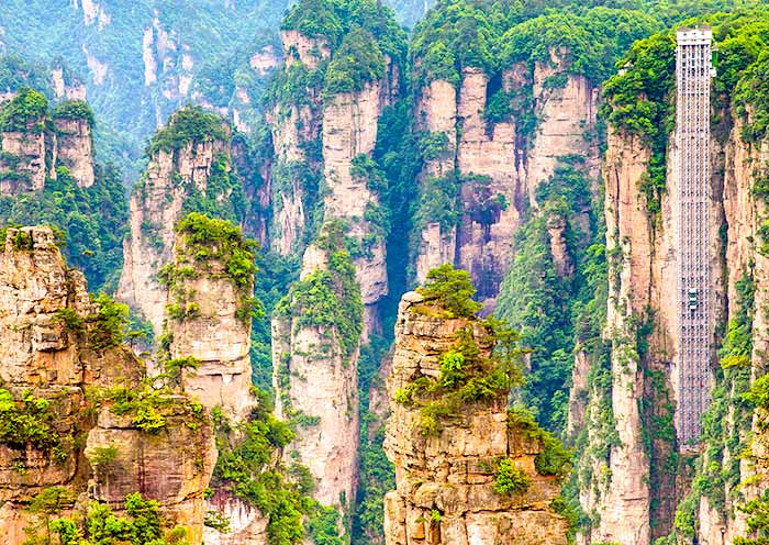 Bailong Elevator in Zhangjiajie National Forest Park