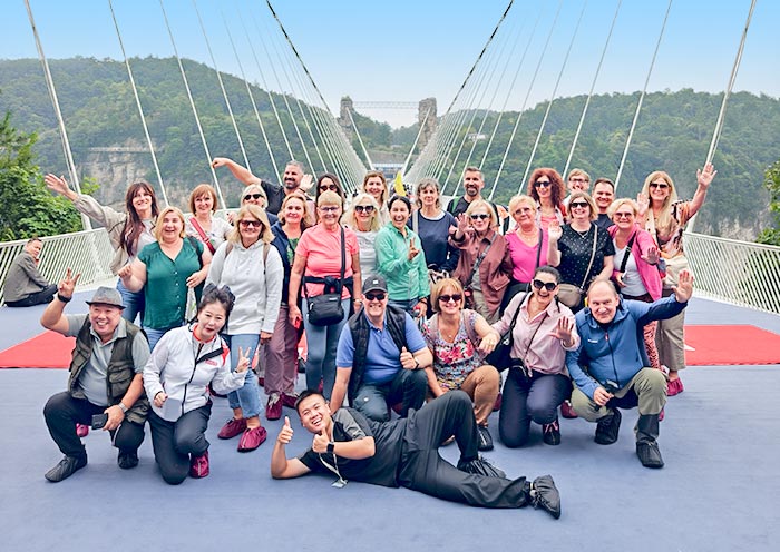 Vista Zhangjiaije Grand Canyon Glass Bridge