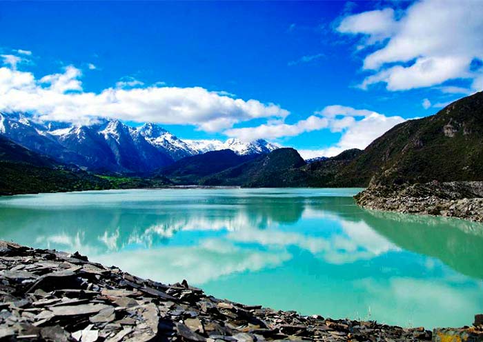 Lago Guxiang en Bomi Guxiang Lake in Bomi