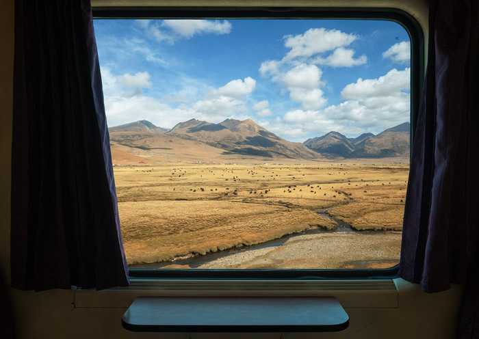 Train to Lhasa, Tibet Train to Lhasa, Tibet